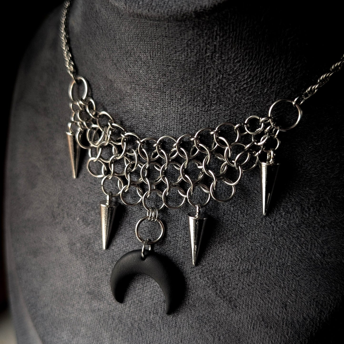 Sorceress Choker