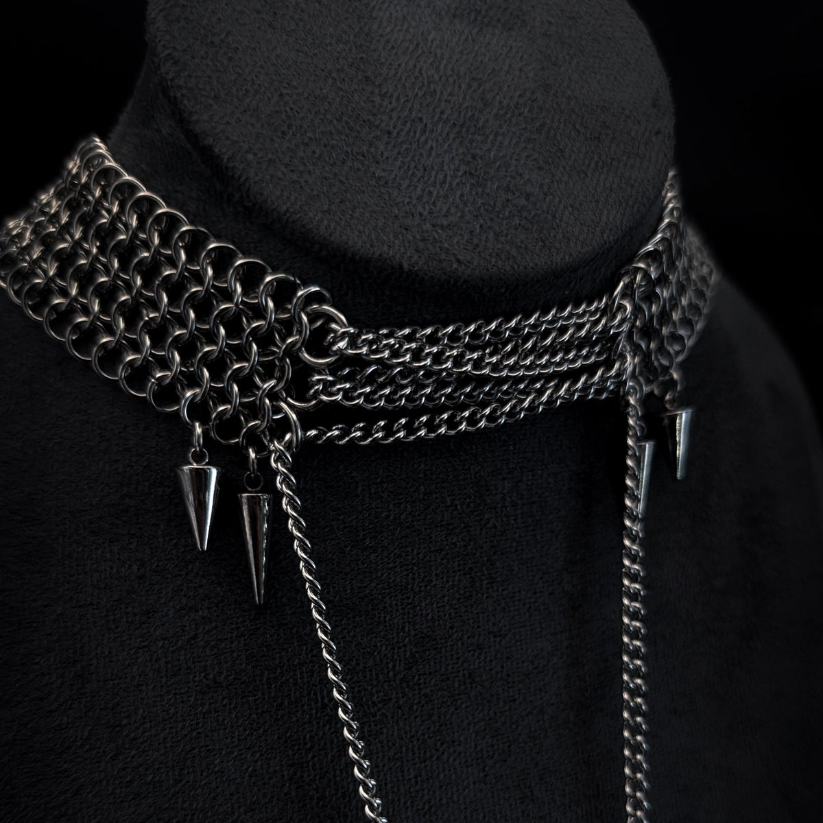 Vipera Necklace