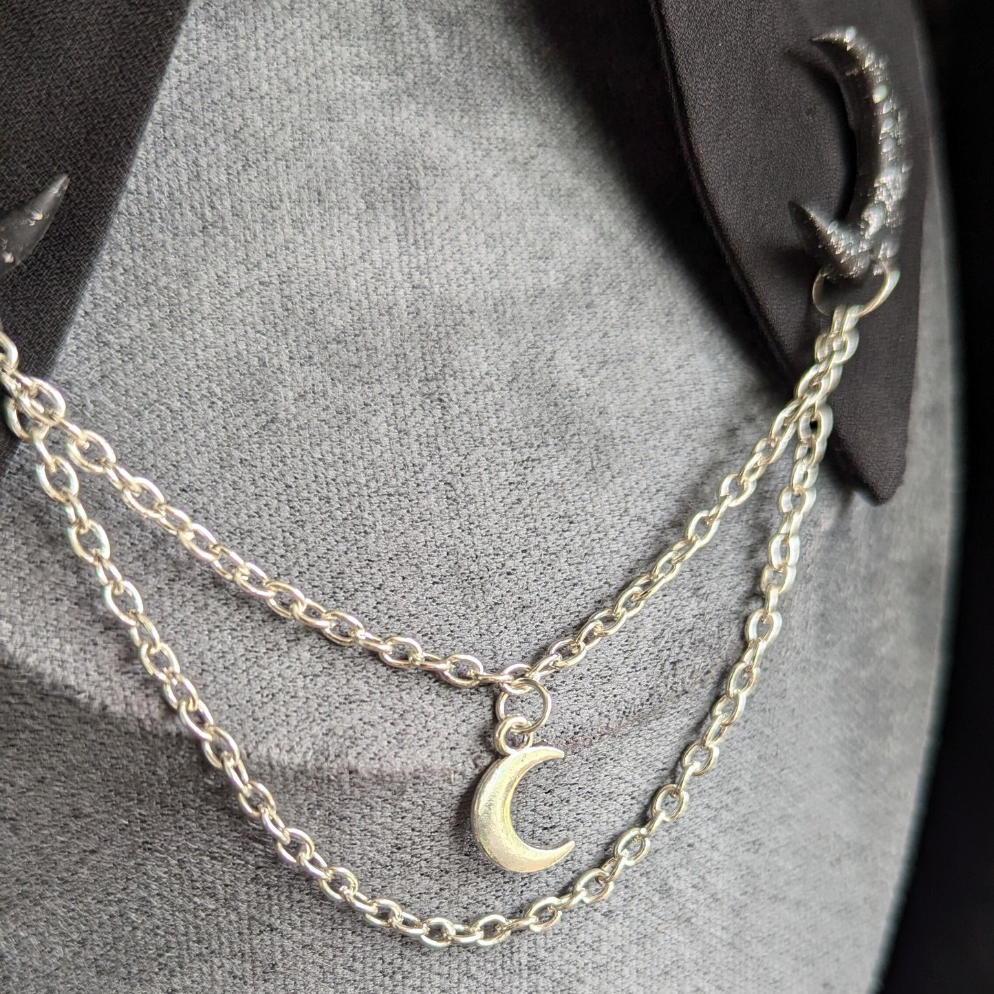 Crescent Moon Collar Chain